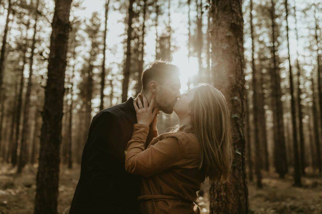 SEANCE COUPLE EN FÔRET
